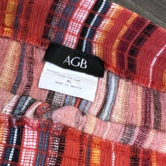 AGB Vertical Striped Flowy Bohemian Pants. Elastic Waistband. - Picture 3 of 11